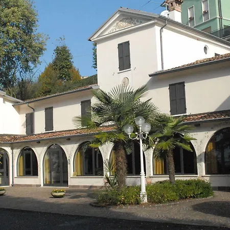 Hotel Ristorante La Grotta Castiglione Delle Stiviere