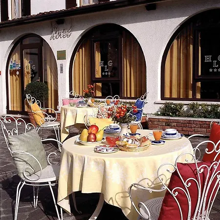 Ξενοδοχείο Hotel Ristorante La Grotta Castiglione Delle Stiviere