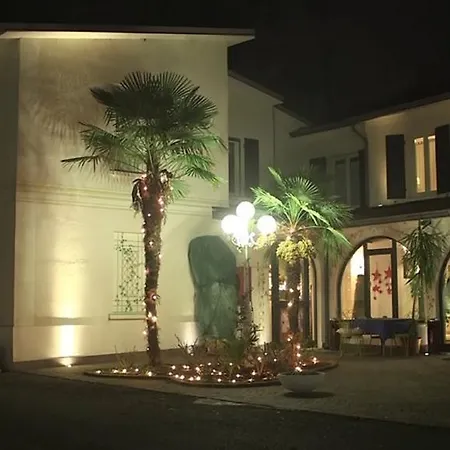 Hotel Ristorante La Grotta Ξενοδοχείο 3*