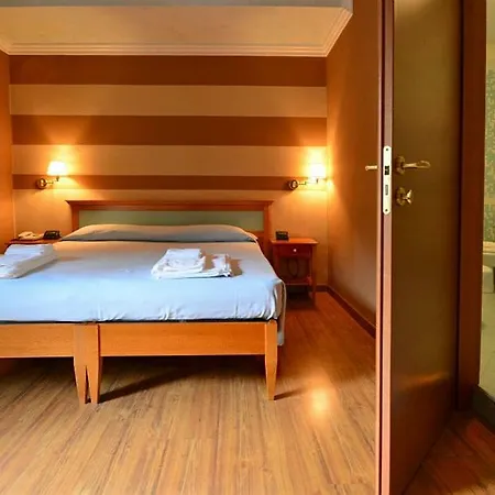 Hotel Ristorante La Grotta Ξενοδοχείο 3*